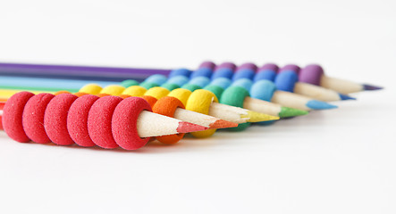 Image showing Pencils arranged in color order of the rainbow