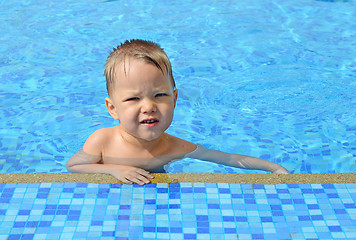 Image showing baby in pool