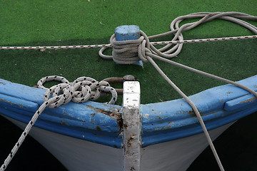 Image showing Rope of boat knotting