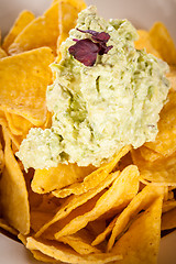 Image showing Crisp corn nachos with guacamole sauce