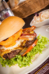 Image showing Delicious egg and bacon cheeseburger