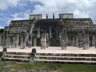 Image showing Temple of the Warriors in Chichen Itza