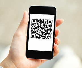 Image showing QR code on mobile
