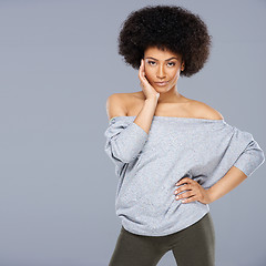 Image showing Stylish beautiful African American woman