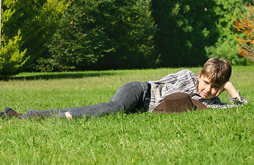 Image showing Relaxing in the sunshine