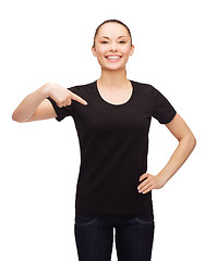 Image showing woman in blank black t-shirt