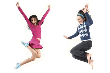 Image showing teen jumping together