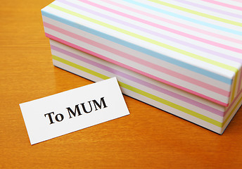 Image showing Gift to mum