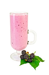 Image showing Milkshake in goblet of blackberry and leaf