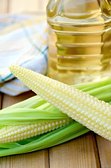 Image showing Corncob with oil on board