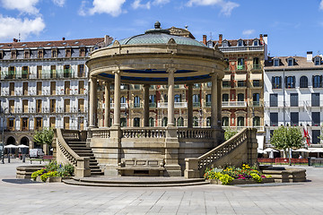 Image showing kiosk in Pamplona