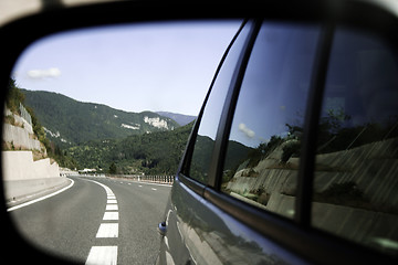 Image showing Car mirror reflection