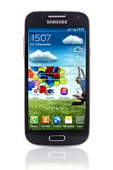 Image showing Samsung Galaxy S4 smartphone