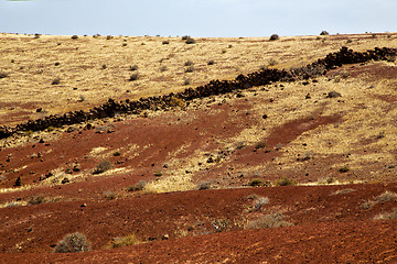 Image showing volcanic stone lanzarote  spain  timanfaya  rock  sky  summer 