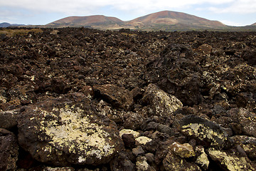 Image showing volcanic stone in los volcanes lanzarote   timanfaya  rock  summ