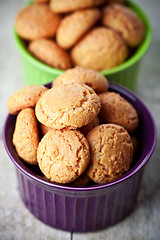 Image showing meringue almond cookies in bowls 