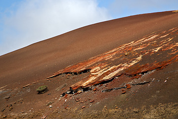 Image showing in los volcanes lanzarote  spain volcanic t 