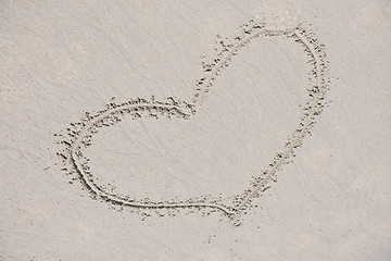 Image showing happy couple have fun on the beach