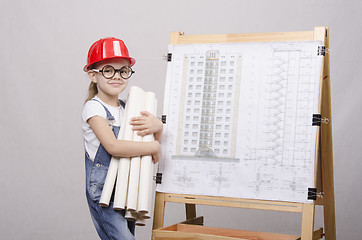 Image showing Girl Builder costs with drawings at Board