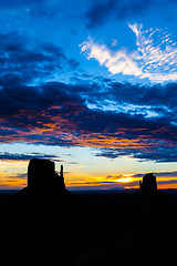 Image showing Monument Valley Sunrise