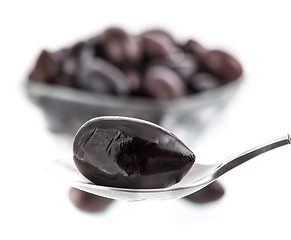 Image showing shiny black olives