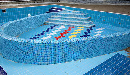 Image showing Swimming pool without water.
