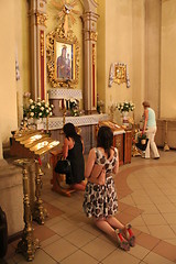 Image showing people praying in the hall of Catholic church