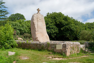 Image showing Menhir of Saint-Uzec