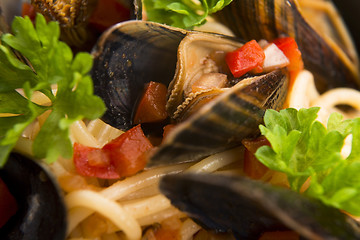 Image showing Clams in tomato sauce 