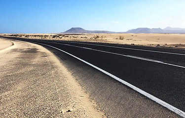 Image showing Road across the desert