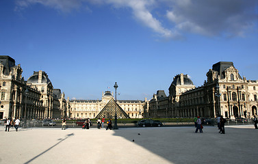 Image showing Louvre Museum in Paris, France