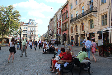 Image showing street in Lvov with people having a rest