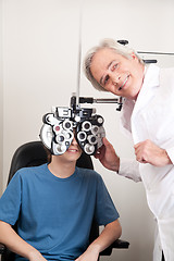Image showing Optometrist doing Sight Testing