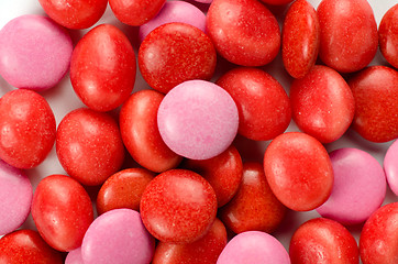 Image showing Red and pink candy