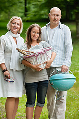 Image showing Family All Set For Weekend Picnic