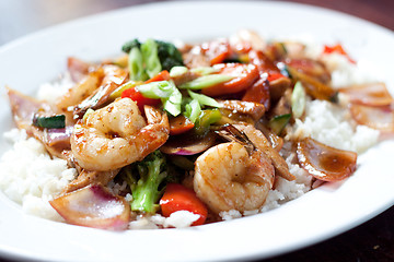 Image showing Shrimp and chicken stir fry