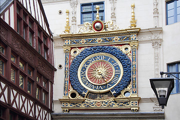 Image showing Old gold clock in Ruan