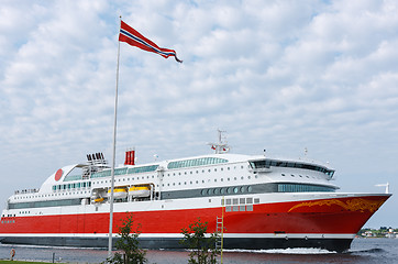 Image showing Cruise ship with Norwegian flag