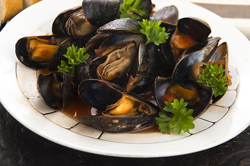 Image showing Clams in tomato sauce 