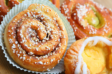 Image showing 	Fresh Cinnamon Buns