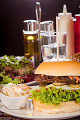 Image showing Cheeseburger with cole slaw 