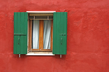 Image showing Old green window