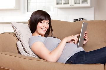 Image showing Pregnant Woman Using Digital Tablet