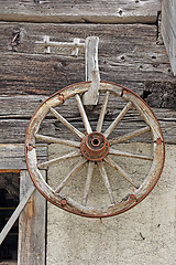 Image showing Old wooden wheel