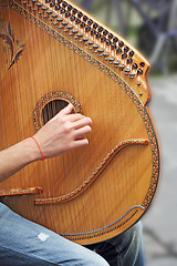 Image showing lute Player 