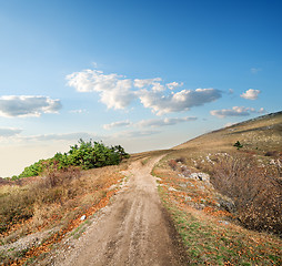 Image showing Road to a hill