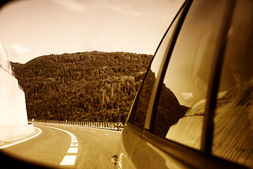 Image showing Car mirror reflection