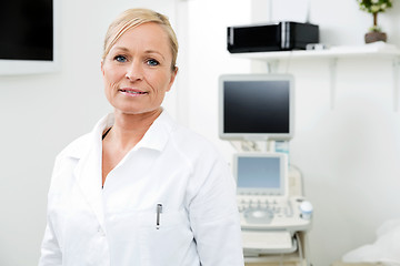 Image showing Female Radiologist Standing In Examination Room