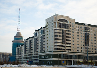 Image showing Modern building and communicate mast.