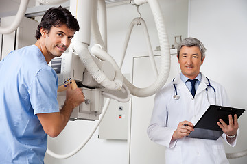 Image showing Technician And Radiologist At Clinic